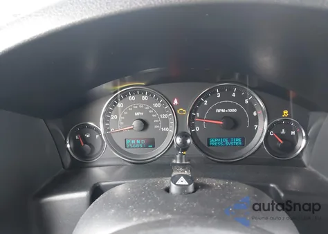 2006 Jeep Commander Limited z USA, uszkodzony, nr VIN 1J8HG58226C219527